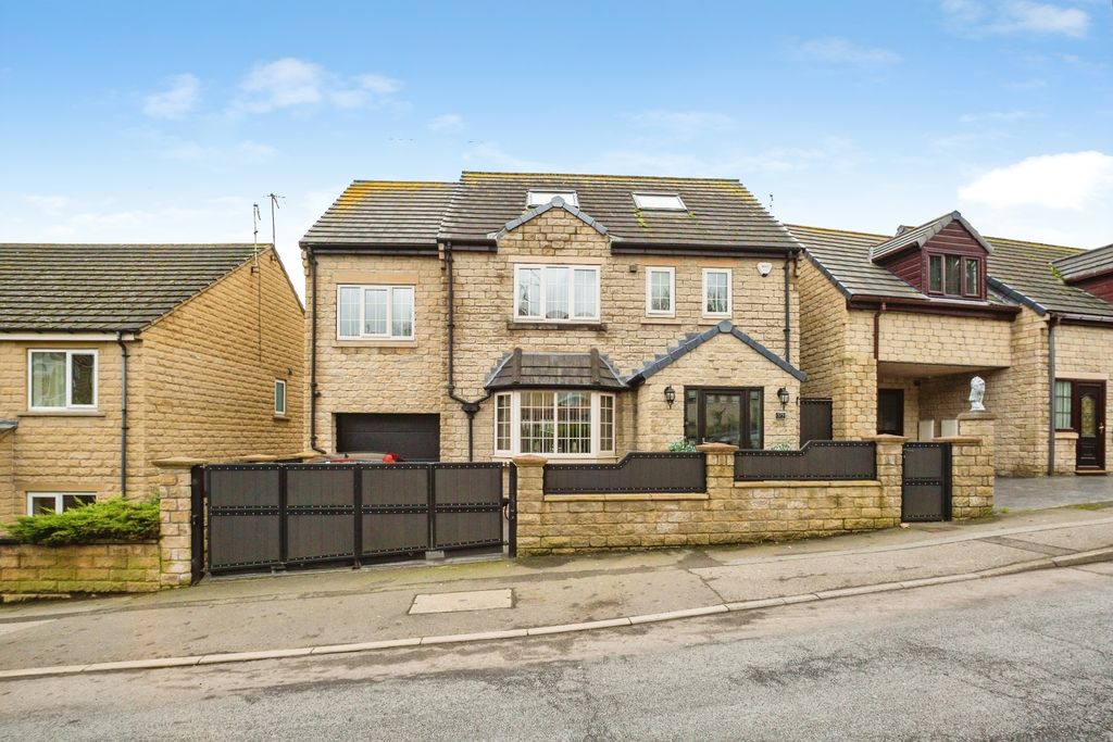 Property photo 1 of 24 Pbox-Img.Jpg