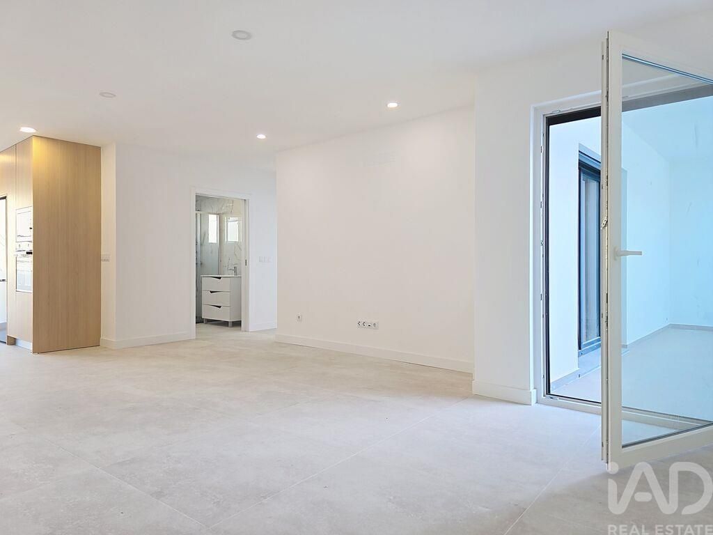 Property photo 3 of 29