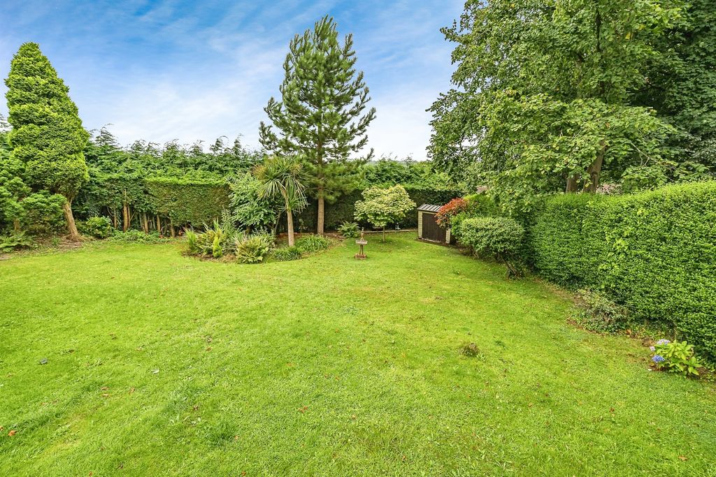 Additional image 17 of 5 bed detached house for saleVale Street, Dudley DY3