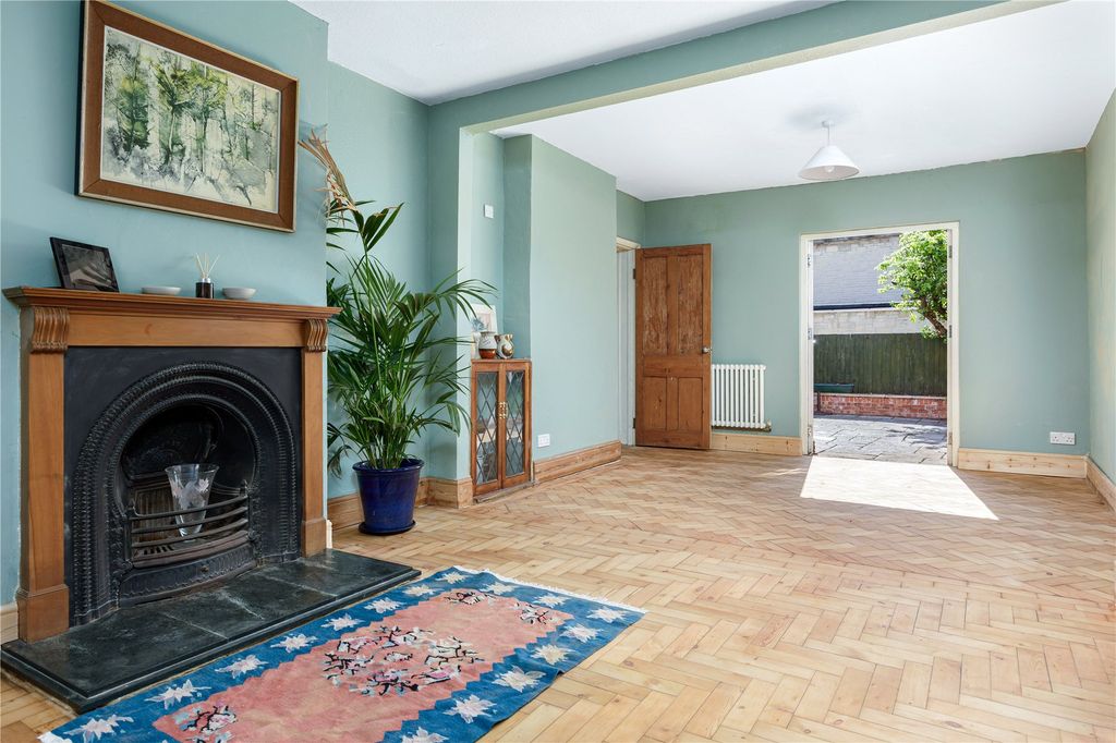 Property photo 2 of 14 Picture No. 05