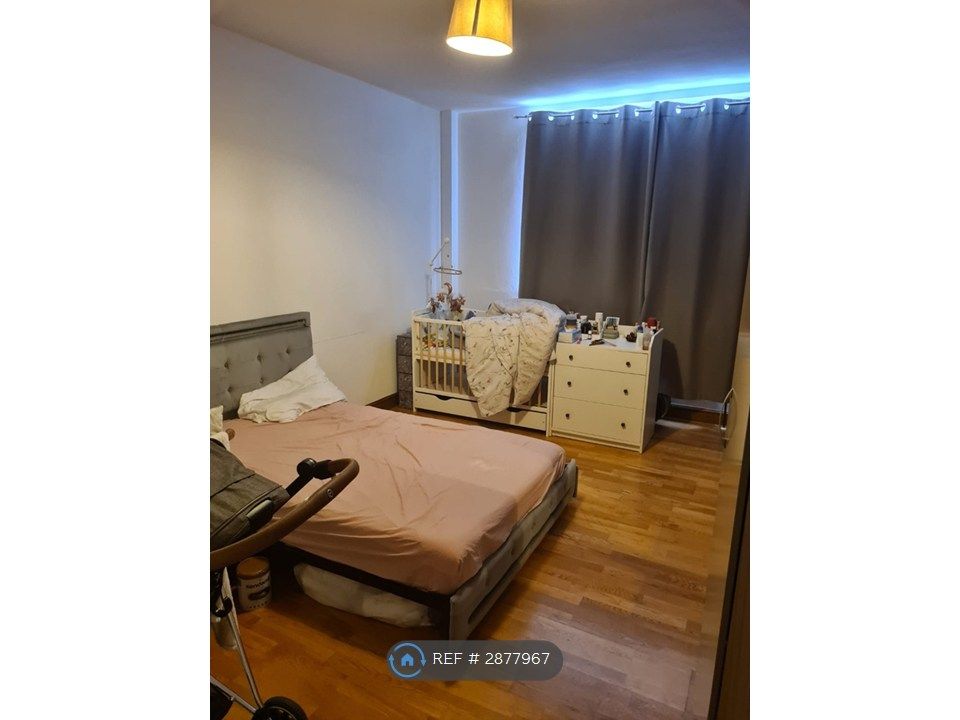 Property photo 2 of 5