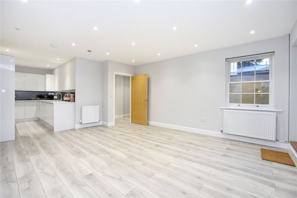 Property photo 1 of 12 Picture No. 22