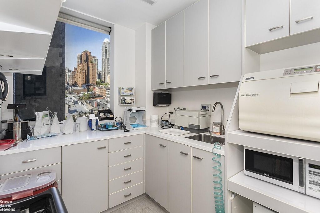 Property photo 3 of 6 <Alttext/>