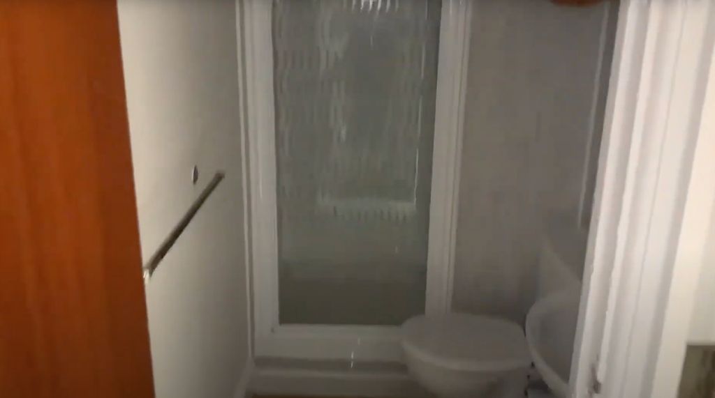 Property photo 2 of 4 A Compact Bathroom With A Shower Enclosure, Toilet...