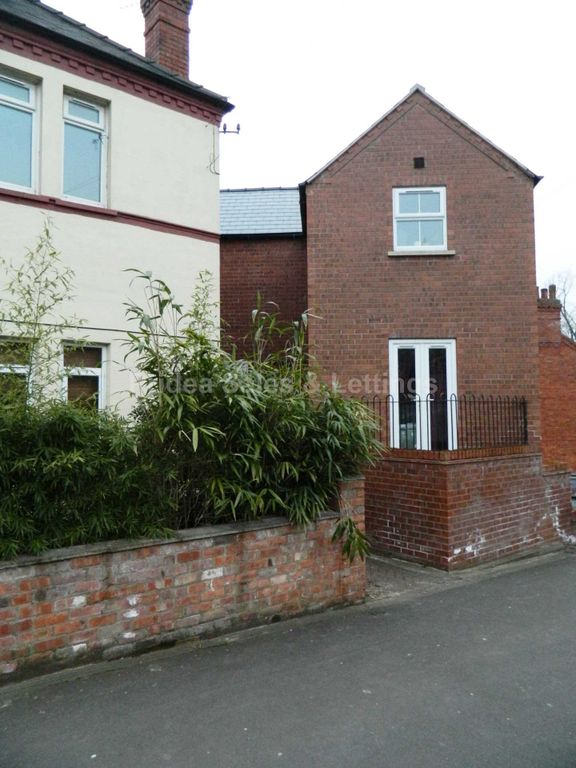 Property photo 1 of 3