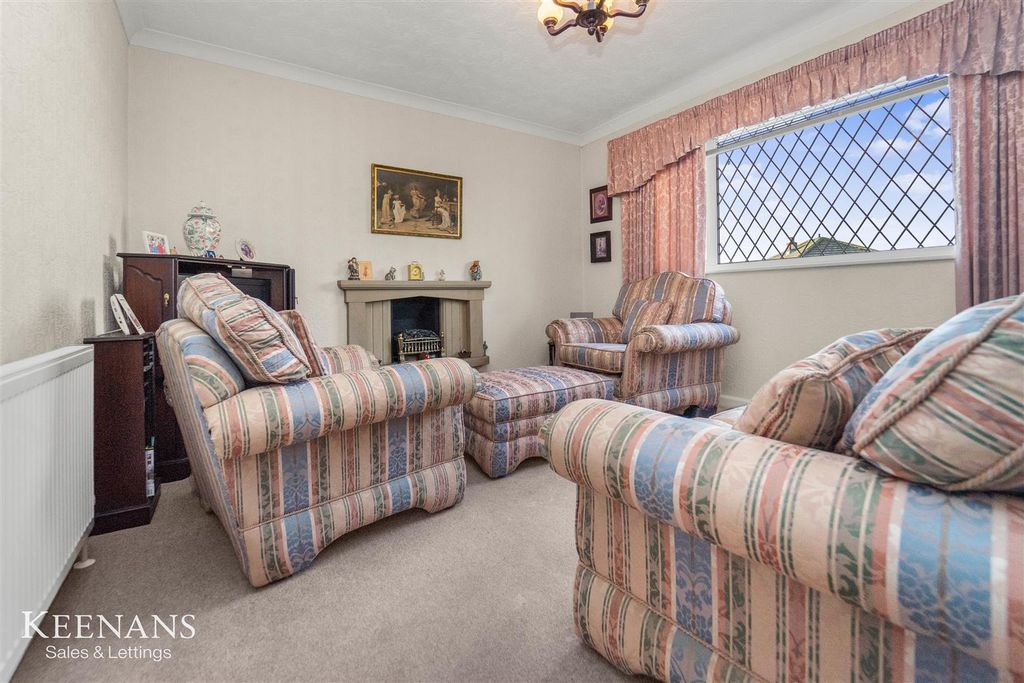 Property photo 3 of 33 12.Jpg