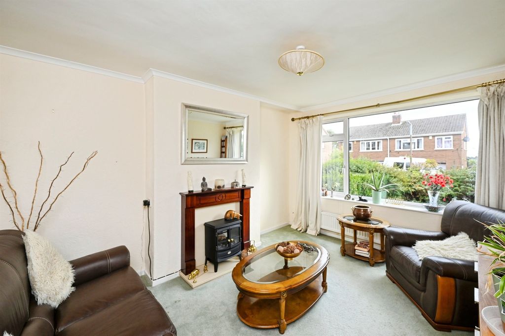 Property photo 3 of 24