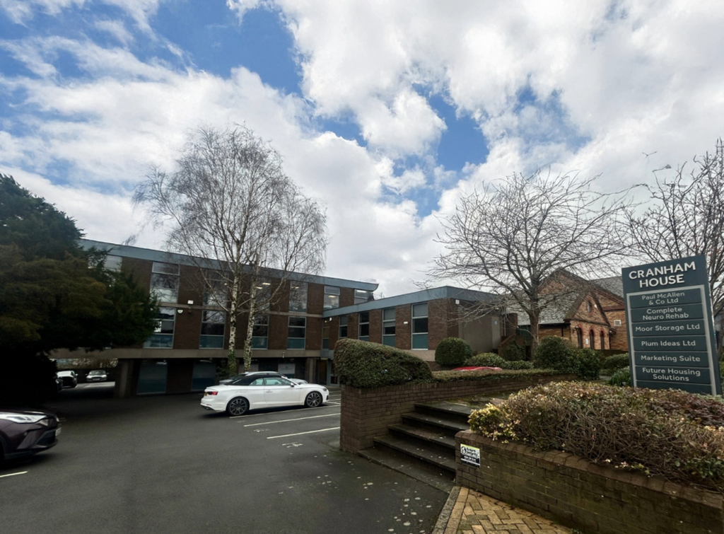 Property photo 1 of 9