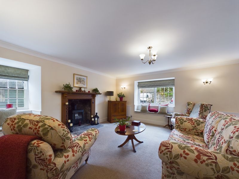 Property photo 2 of 17 Photo 13