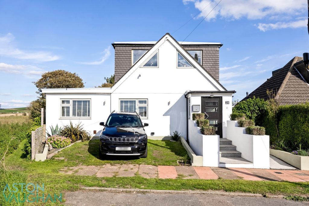 Property photo 1 of 25 5546000
