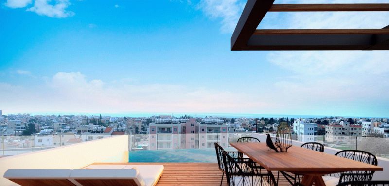 Property photo 2 of 18 Roof Terrace Artist