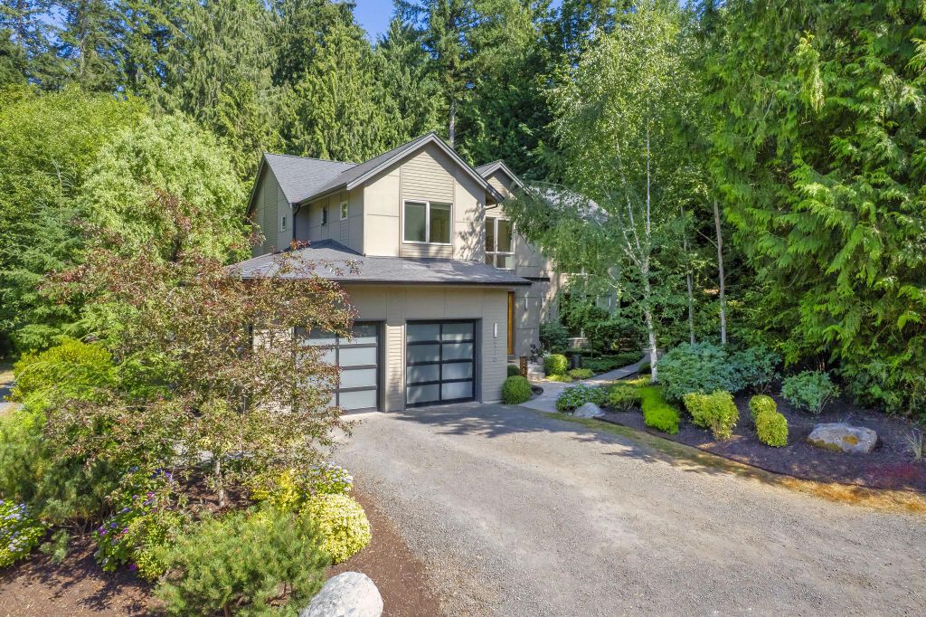 Property photo 1 of 47