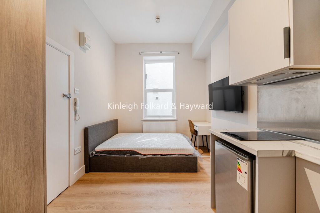 Property photo 2 of 11 Picture No. 02