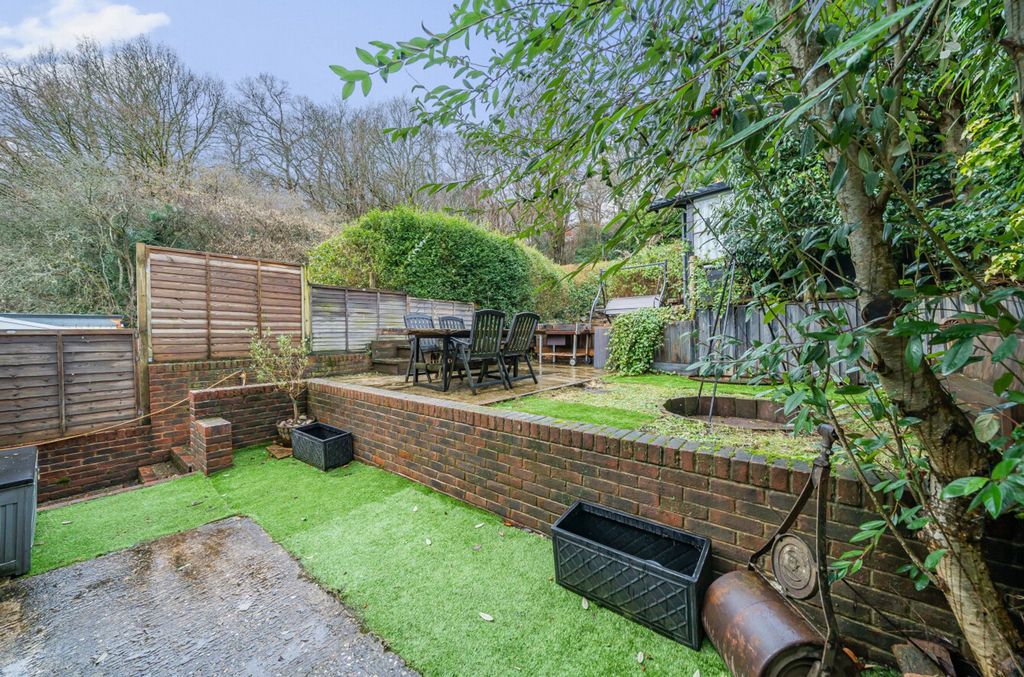 Property photo 3 of 22 Garden