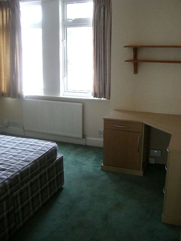 Property photo 3 of 4