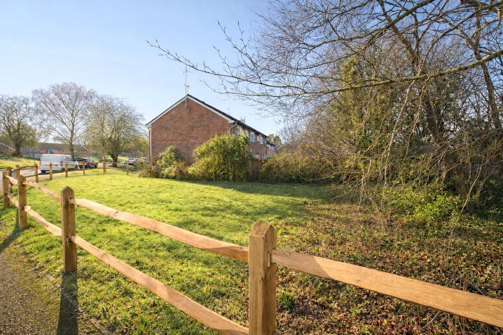 Property photo 3 of 16 Plot