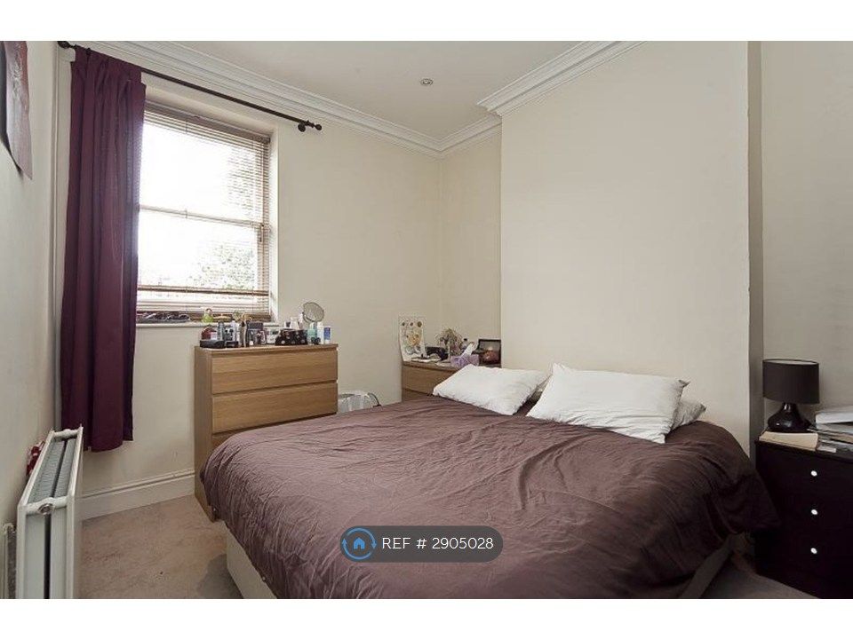 Property photo 3 of 5