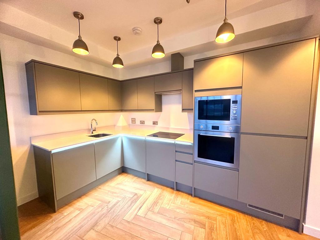 Property photo 3 of 7 Gallery