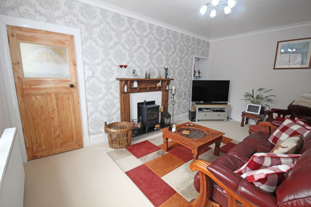 Property photo 3 of 20