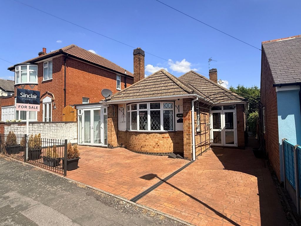 Property photo 1 of 21