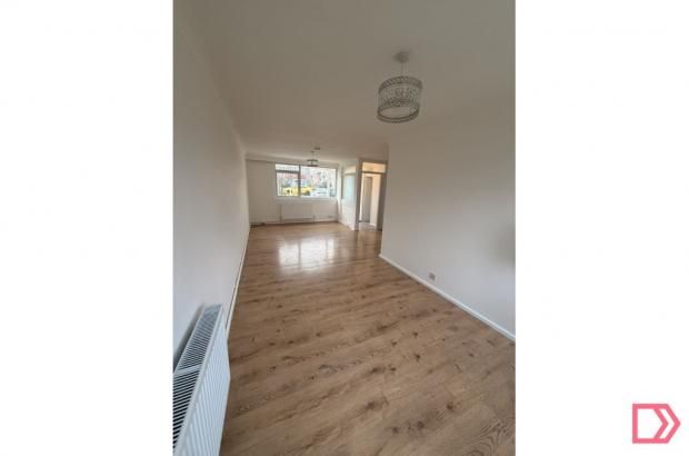 Property photo 2 of 10 Dining Room.Jpeg