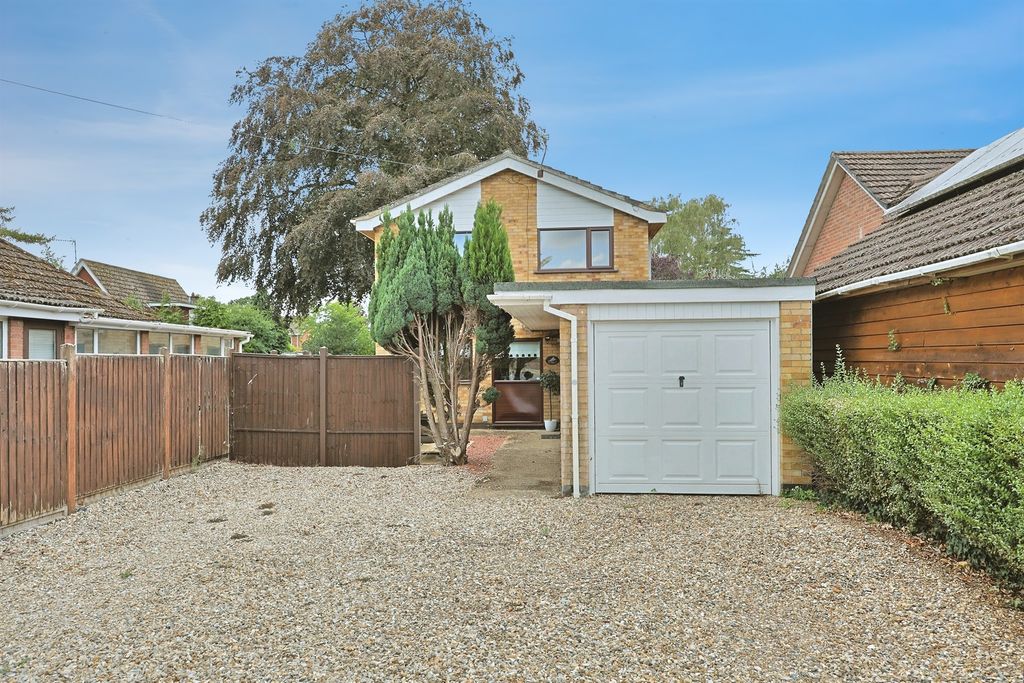 Property photo 1 of 23
