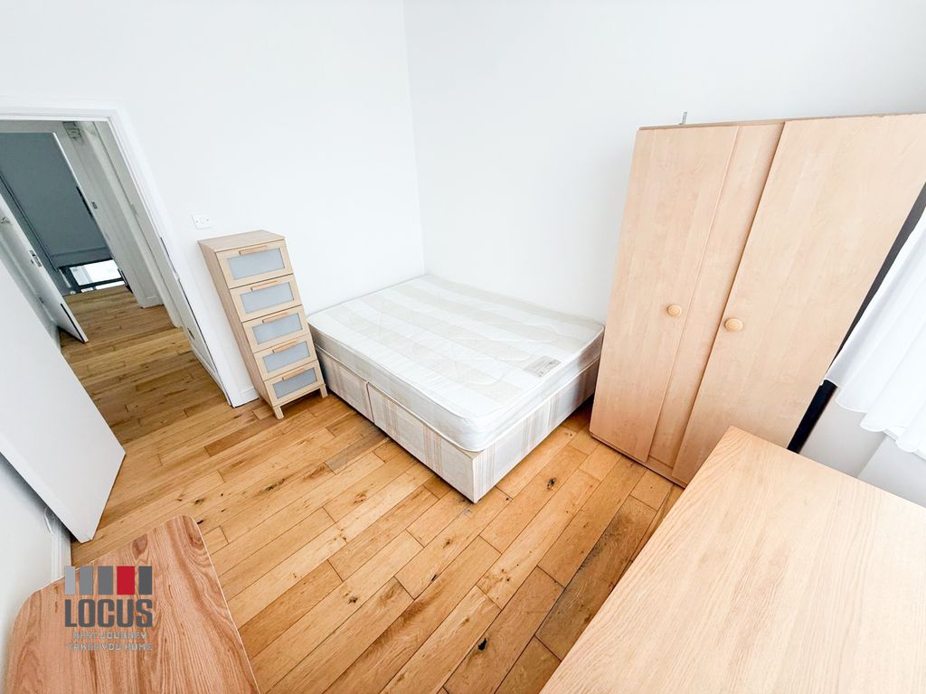 Property photo 2 of 4 Photo 3