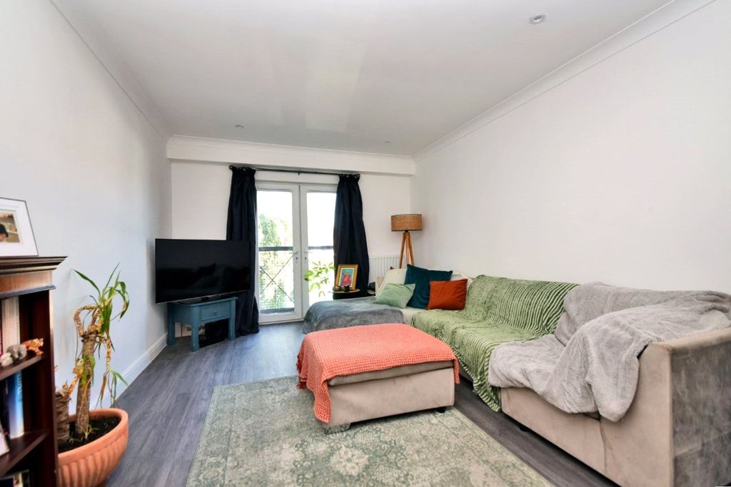 Property photo 1 of 12 Picture No. 01