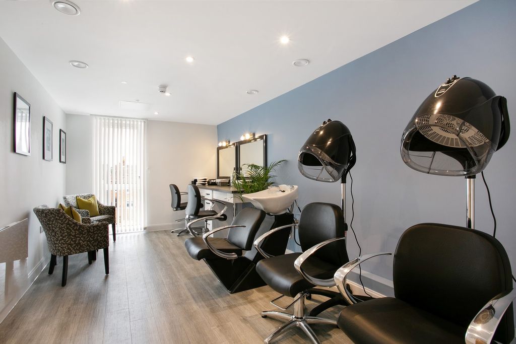 Property photo 2 of 12 Hair Salon