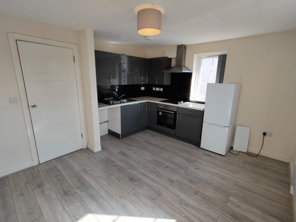 Property photo 1 of 4
