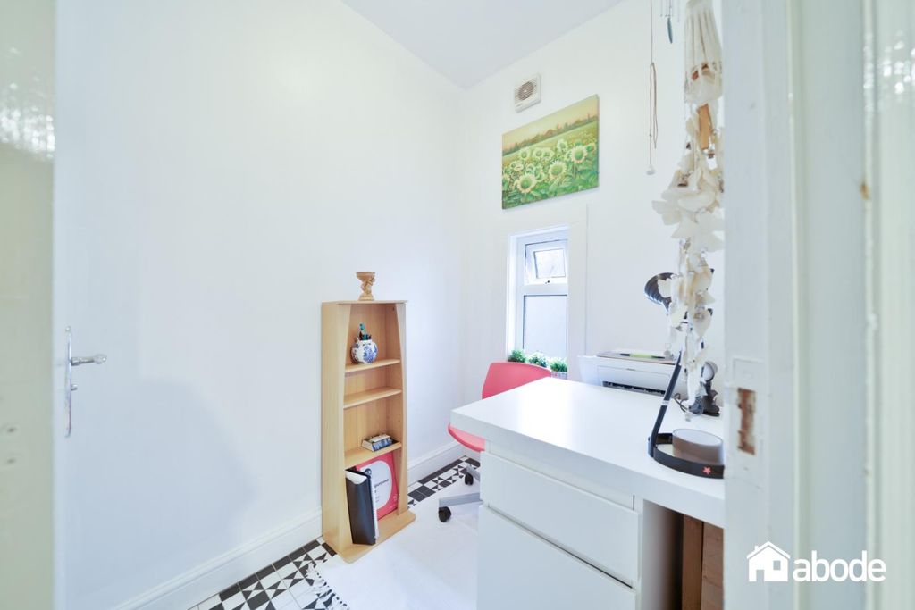 Property photo 3 of 16 Dsc07182-Edit.Jpg