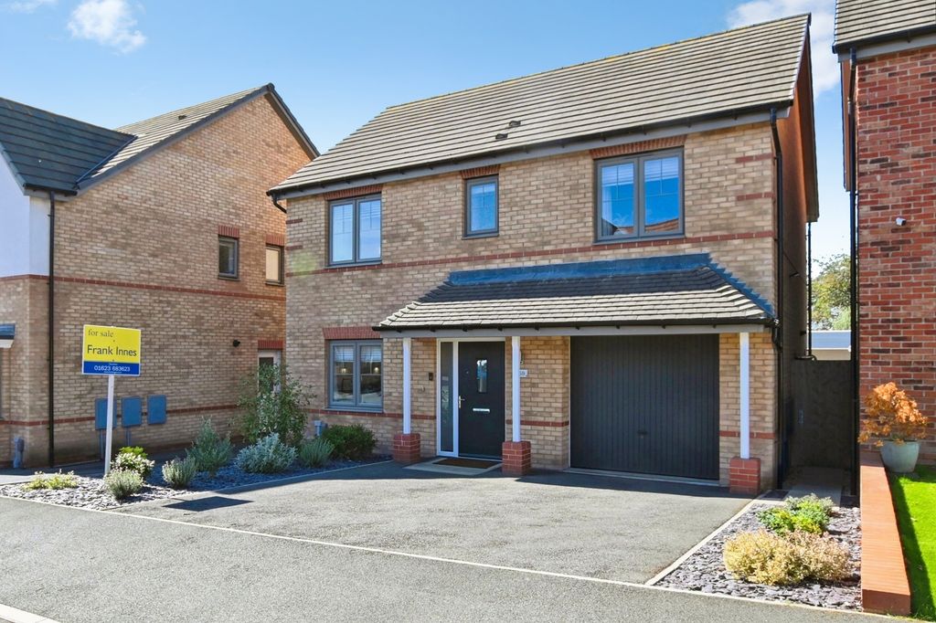 Property photo 1 of 22 Pbox-Img.Jpg