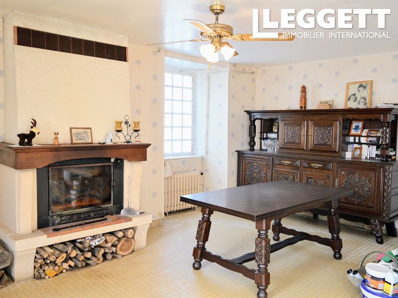 Property photo 3 of 10