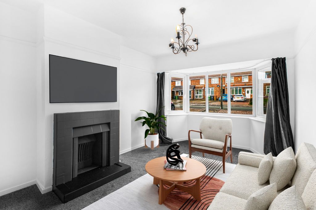 Property photo 3 of 30 3987197