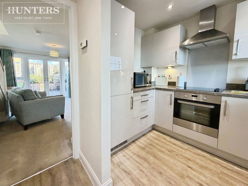 Property photo 3 of 24 Pbox-Img.Jpg