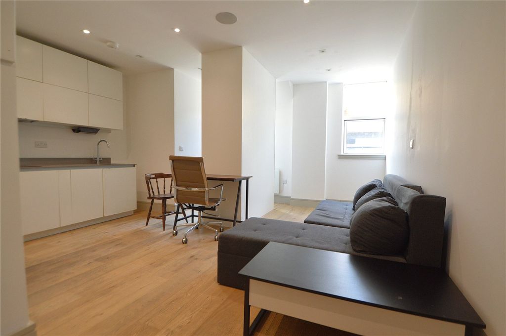 Property photo 1 of 7 Picture No. 05