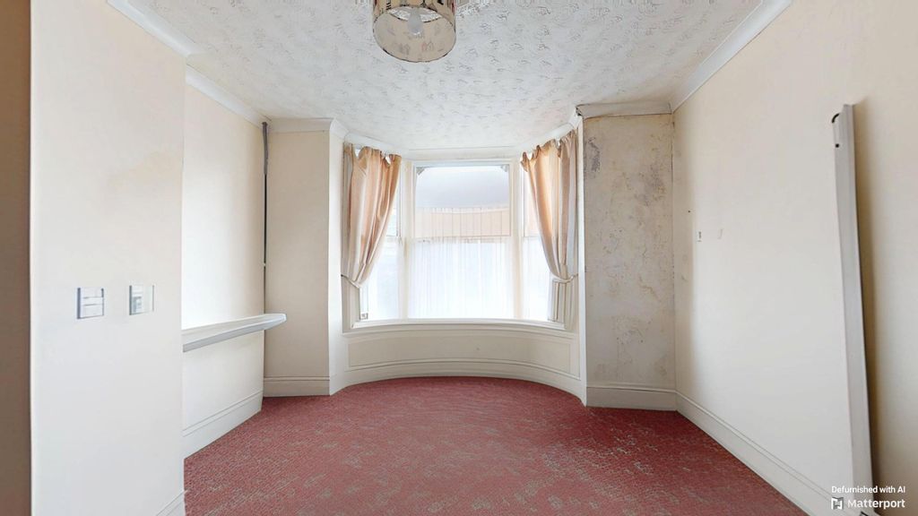 Additional image 7 of 6 bed semi-detached house for saleWaterloo Road, Mablethorpe LN12