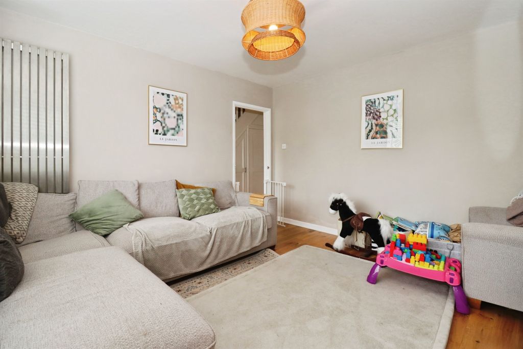 Property photo 2 of 13