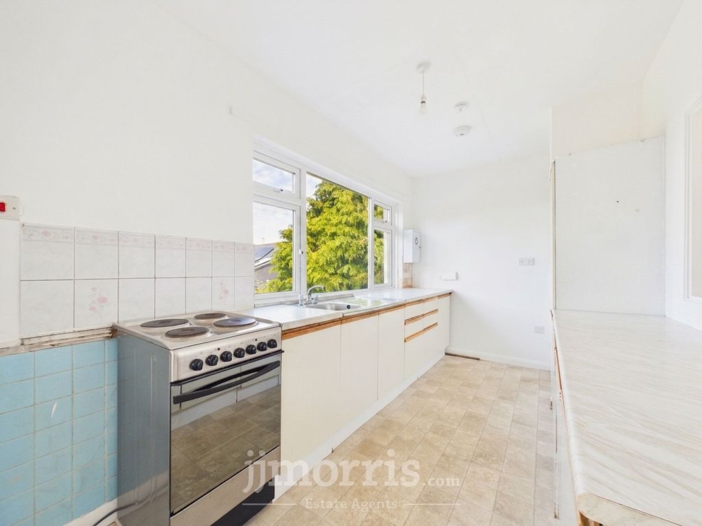 Property photo 3 of 30