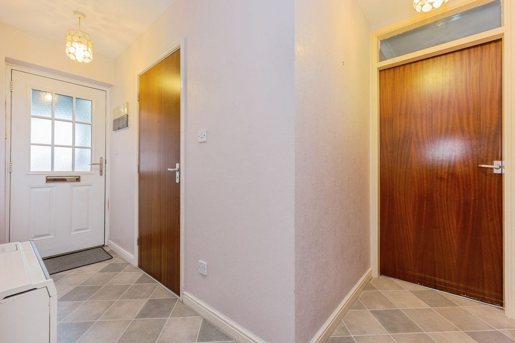 Property photo 2 of 17 Photo