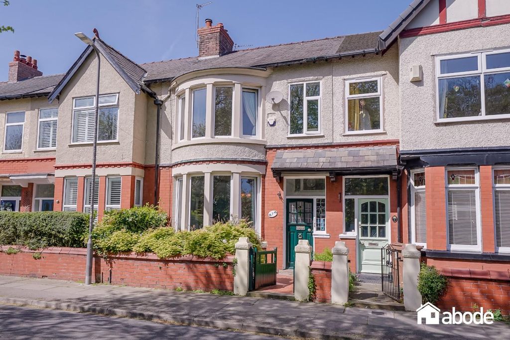 Property photo 1 of 30 7 Park View-9.Jpg
