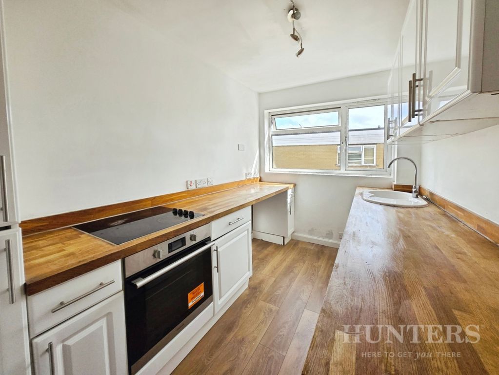 Property photo 3 of 7 Pbox-Img.Jpg