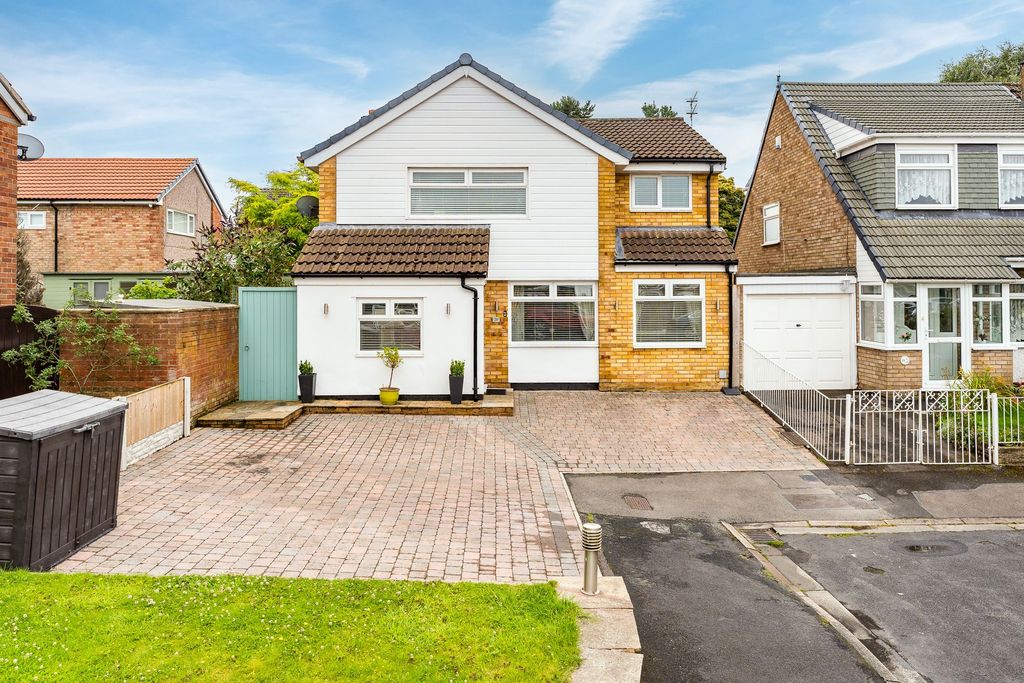 Property photo 1 of 30