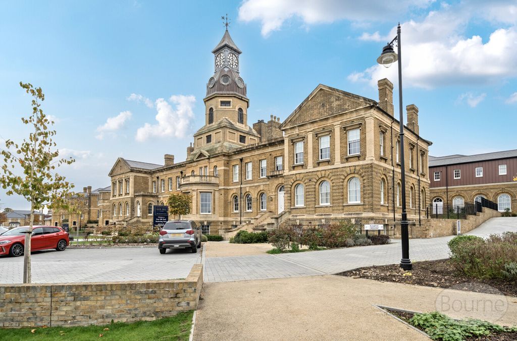 Property photo 1 of 23 B64Ec2c9-871c-400...