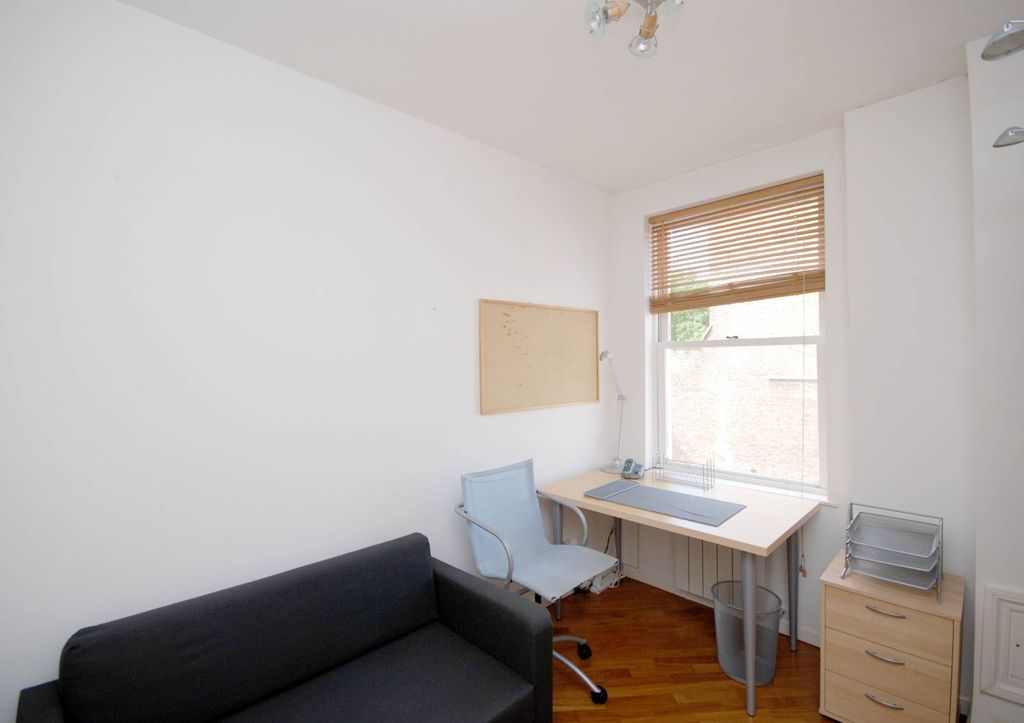 Property photo 1 of 4