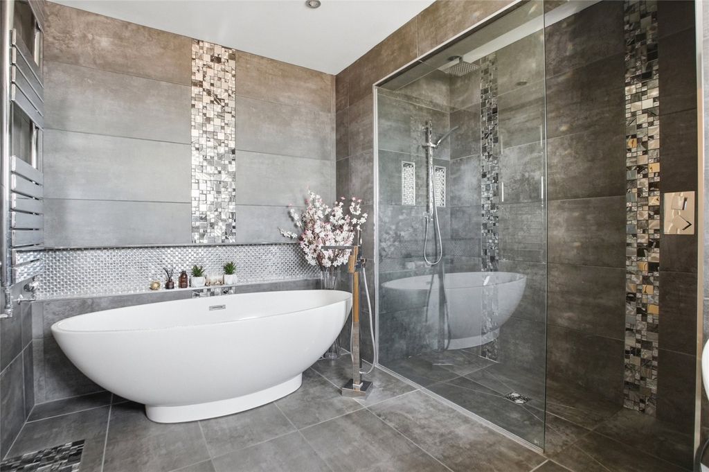 Additional image 20 of 5 bed detached house for saleThe Beach House, 18 Hyndman Road, Seamill, Ayrshire KA23