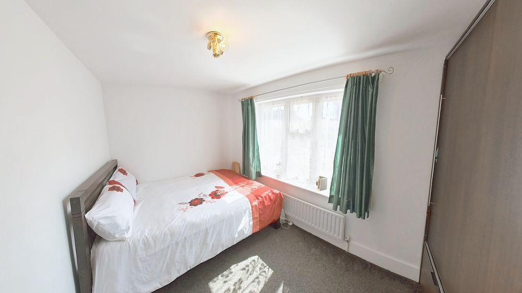 Additional image 12 of 5 bed end terrace house for saleMarlborough Road, Dagenham RM8