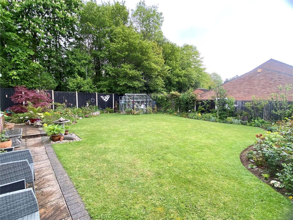 Property photo 3 of 19 Picture No. 21