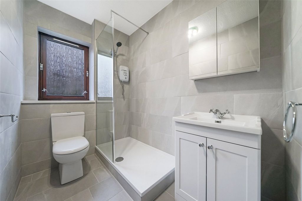Property photo 3 of 21 Picture No. 31