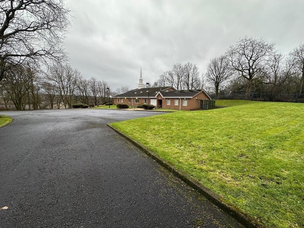 Property photo 2 of 6 New Office 7.Jpeg